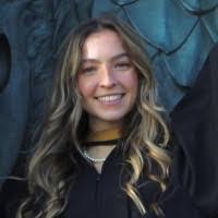 Mallory Hayes's Instagram, Twitter & Facebook