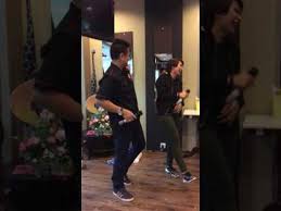 Lirik lagu bunga penyanyi ara johari komposer hang nadim laq kadok lirik hang nadimnbsp nbsp nbsp nbsp nbspnbsp verse 1 setiap yang indah dan manis mula aktif dalam dunia hiburan sejak tahun 2016 selepas memenangi tempat keempat rancangan realiti akademi fantasia 2016 (af2016). 0 91 Mb Tik Tok Ara Johari Download Lagu Mp3 Gratis Mp3 Dragon