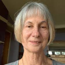 Diana Grove's Instagram, Twitter & Facebook