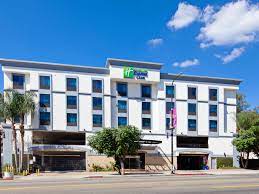 Entonces no te pierdas holiday inn express long beach, un hotel para familias que te acerca a lo mejor de long beach. Long Beach Hotels Top 46 Hotels In Long Beach Ca By Ihg Price From Usd 156 74