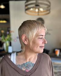 Marisa•Syracuse Experienced Hair Cutting Specialist ✂️🎨