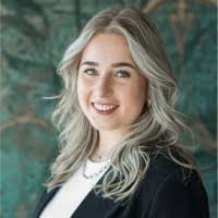 Ramona Huber's Instagram, Twitter & Facebook