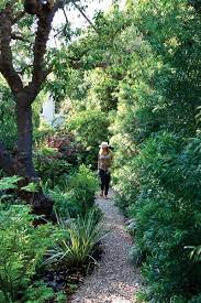 A Silver Lake Garden Photo Gallery - Gallery - Garden Design Lake Garden Sloped Garden Garden Pictures
