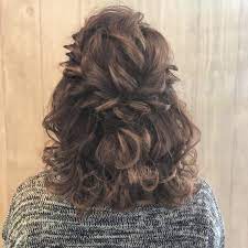 簡単にできる 40代女性に似合う ハーフアップ ヘアアレンジを長さ別にご紹介 folk ヘアスタイル ロング ハーフアップ ヘアアレンジ ロングヘア