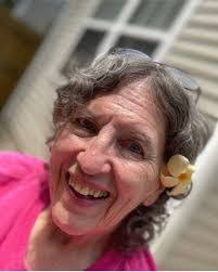 Lillian Bratcher's Instagram, Twitter & Facebook