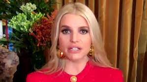 Jessica Simpson Doesn T Think Ex John Mayer Owes Her A Public Apology For Things He S Said Daily Mail Online