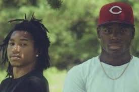 Irmão gêmeo de jogador da NFL é encontrado morto aos 25 anos