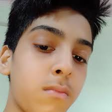 The hydrogen atoms are bonded to the oxygen atom by the sharing of electrons, called a covalent bond. Is Water An Element Or A Compound Give 2 Reasons In Support Of Your Statement Brainly In