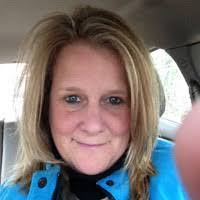 Kim Bernier's Instagram, Twitter & Facebook