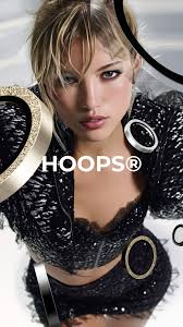 For this edition of “It's an MVP”, Adrian wanted to test a different  workflow for our 3D productions. The challenge was to direct AI tools to  achieve a more commercial look ,