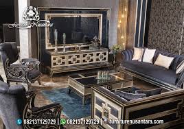 Untuk memperindah ruang tv anda agar lebih mewah dan juga nyaman dalam menonton tv backdrop tv mewah ruang keluarga ini akan sangat serasi bagi anda yg mempunyai ruang keluarga yg luas dan desain minimalis. Jual Backdrop Tv Mewah Warna Hitam Btv 23 Furniture Nusantara