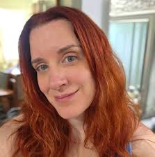 Hi, I just wondered whether it's best to use a lamp v's a panel or are they  the same? Using for health, hair loss and ageing. Thanks.