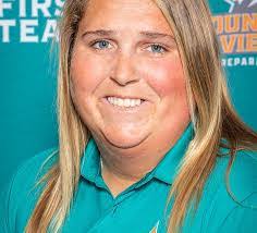 Tara Burgess's Instagram, Twitter & Facebook