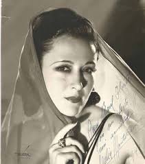 ESCENAS DE PUDOR Y LIVIANDAD