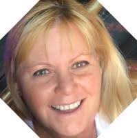 Sally Evans's Instagram, Twitter & Facebook