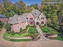 Located In The Estate Section Of The Governors Club In Brentwood Tn Luxury Homes House And Home Magazine Mansions Homes