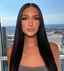 Story saw it first ⭐️