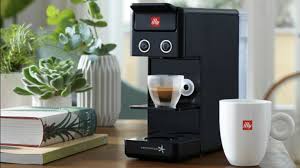 Coffee duck pods are compatible with nespresso™ machines but there lid has a paper filter inserted into the lid which does need to be cleaned after a few uses and they only fit nespresso ™machines made before october 2010. Nyelv Encommium Cowboy Capsule Illy Per Nespresso Amazon Greasebustersli Com