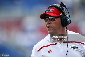 Tight end Nate Terry of the Florida Atlantic Owls scores a touchdown...  News Photo
