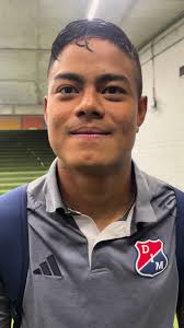 El nivel de concentración del “Chino” Sandoval en la remontada contra el  Boyacá Chicó. 🔵🔴 No sabía que al 80 casi todavia estaban 0-0. 🤯  #IndependienteMedellin #Medallo #FPC #Sandoval #BoyacáChicó ...