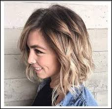 The medium length haircuts can show more flattering and trendy for women when compared with other hairstyles. 225 Best Bob Hairstyles Images On Pinterest Hair Colours Hair Einfache Frisuren Hair Styles Medium Hair Styles Short Hair Styles