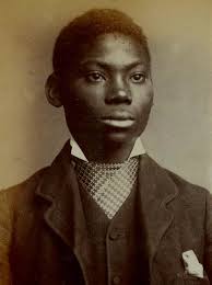 I'm wondering if anyone knows a chap called Bernard Patrick Edwards born  2/8/1941, he would be 74 nearly 75 years old now. He born and raised in  Liverpool, a family member lost