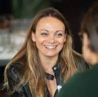 Amy Capell's Instagram, Twitter & Facebook