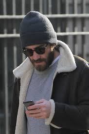 The Do S And Don Ts Of Wearing A Beanie Mens Fashion Jeans Hipster Mens Fashion Mens Fashion Fall