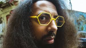 Reggie Watts: "It's been fun to indulge in the recent 90s nostalgia"