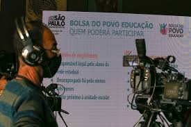 Programa bolsa do povo foi sancionado: Governo De Sp Pagara R 500 Para Familiares De Alunos Da Rede Estadual Trabalharem Nas Escolas Sao Paulo G1