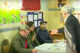 Para saber si eres vocal de mesa o vocal de mesa reemplazante ingresa tu rut a consulta.servel.cl. Vocal De Mesa Que Nego El Saludo A Pinera Denuncia Haber Recibido Una Amenaza De Muerte El Mostrador