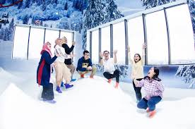 Harga Tiket Masuk Trans Snow World Bekasi Simak Wahana Serunya Halaman 2 Tribun Travel Demikianlah informasi tentang harga tiket masuk seaworld terbaru, semoga informasi ini dapat berguna dan bermanfaat. trans snow world bekasi