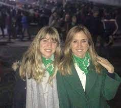 Ruegan oraciones en su memoria. Victoria Tolosa Paz On Twitter Con Mi Hija Juana Magliano Marchamos Juntas No Puedo Describir Con Palabras El Orgullo Que Siento Abortosesionhistorica Https T Co Tukdhoumkr