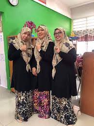 1aspirasi, 1agenda 2012 guru inovatif melonjakkan transformasi pendidikan negara 2011 guru penjana transformasi pendidikan negara 2010 guru pembina negara bangsa 2009 guru pembina negara bangsa 2008 guru cemerlang negara terbilang 2007 guru penjana modal insan gemilang 2006 pendidikan bestari pemangkin. Depa Cakap Tema Kembar Galeri Jubah Dan Tudung Huda Facebook