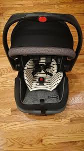 75 0 Graco Snugride Snuglock 35 Dlx Infant Car Seat With Base Babycarseats Babysafetyseats In 2020 Baby Car Seats Car Seats Baby Car