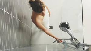 Tata cara mandi wajib/adus junub. Niat Dan Tata Cara Mandi Besar Yang Benar Untuk Pria Dan Wanita Hot Liputan6 Com