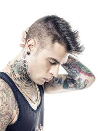 He/him 👇🏻ascolta la mia nuova canzoncina. Tatuaggi Di Fedez Foto 10 Di 40 10elol