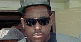 Three employees of the des moines register who were at the show said several. Rapper Tone Loc Recovering After Collapse Cbs News