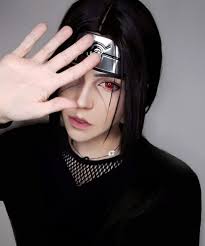 Itachi Cosplay Alexy Sky In 2020 Itachi Cosplay Naruto Cosplay Cosplay