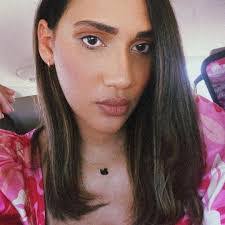 Sheena Corbin's Instagram, Twitter & Facebook