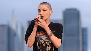How to play river font −1 +1. Bishop Briggs Reveals The Emotional Reason She Won T Shave Her Head Again Iheartradio