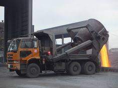 作業部 作業課 日通福山鉄鋼運輸株式会社 古いトラック 鉄鋼 働く 車