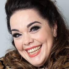 Lisa Riley's Instagram, Twitter & Facebook