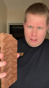 Day 5 off the one chunk challenge. And shoutout  @@mollyharris41##Cadburysdairymilk##thisisdangrealyhere  ##challenge##Cadburysdairymilk ##shoutout##day5