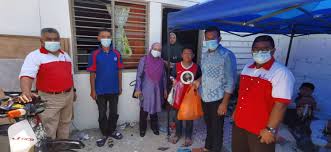 Parlimen malaysia bangunan parlimen, jalan parlimen, 50680, kuala lumpur: Utvmediamalaysia Ngo Ikhlas Malaysia Hulur Sumbangan Bersama Ahli Parlimen Batu Pahat Bantu Penduduk Setempat
