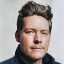 Jacob Holst's Instagram, Twitter & Facebook