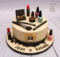 There are 755 makeup birthday cake for sale on etsy, and they cost 14,75 $ on average. Make Up Themed 21st Cake Cake By Cakes By No More Tiers Cakesdecor