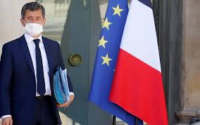 .un.con parmi.des.milliard.de.faux.#docteurwho darmanin.cest.un.pion.avec.une.voiture et.un.#bip #bandischool #city.jkroanne darmanin.#spontsoryes #krilin.dit.#cauet sur. La Victime C Est Moi Gerald Darmanin Accuse De Viol S Estime Sali Le Parisien