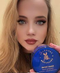 It is with deep sorrow that we announce the death of Deena Gordon (83 Years  old). Service will be