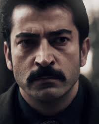 مع اني ما احب التكرار بدون الكومنت